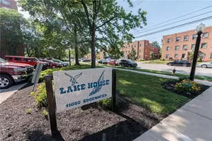11850 Edgewater Dr, Oakwood, OH 44107 - Photo 2