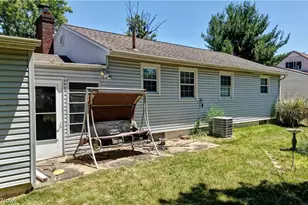 2933 Coventry Blvd NE, Canton, OH 44705 - Photo 8