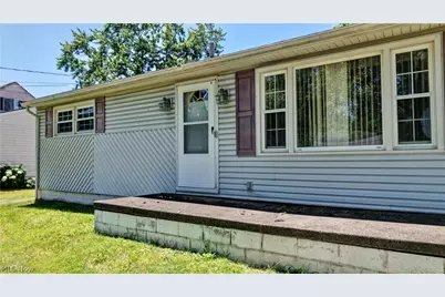 2933 Coventry Boulevard NE, Canton, OH 44705 - Photo 6