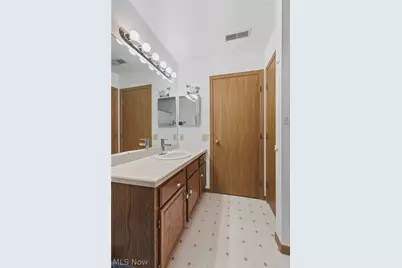 7757 Brittanney Drive, North Canton, OH 44720 - Photo 34