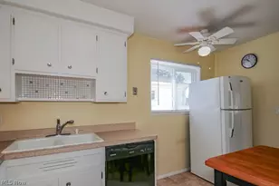 31505 Daniel Dr, Willowick, OH 44095 - Photo 8