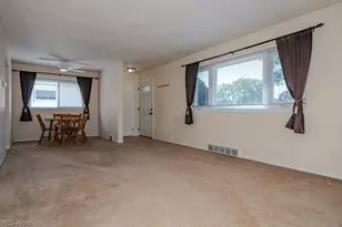 31505 Daniel Dr, Willowick, OH 44095 - Photo 4