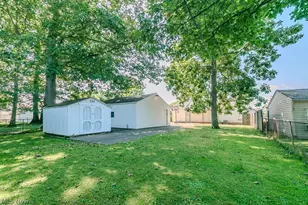 31505 Daniel Dr, Willowick, OH 44095 - Photo 30