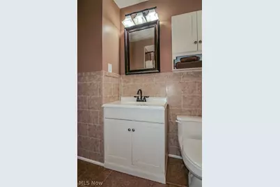 31505 Daniel Drive, Willowick, OH 44095 - Photo 20