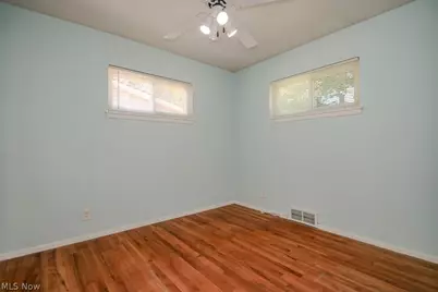 31505 Daniel Drive, Willowick, OH 44095 - Photo 12