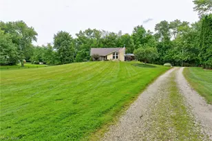 8897 Hillcrest Dr, Westfield Center, OH 44251 - Photo 24