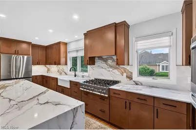 5174 Sea Pines Circle NW, Canton, OH 44718 - Photo 14