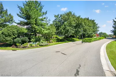 5174 Sea Pines Circle NW, Canton, OH 44718 - Photo 42