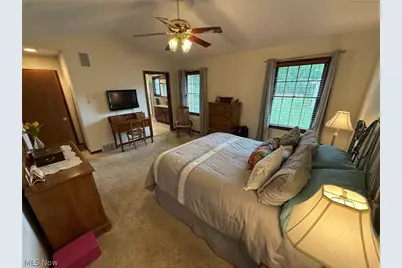 256 Clarence Drive SE, New Philadelphia, OH 44663 - Photo 20