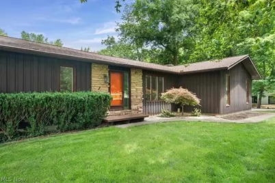 409 Whittlesey Drive, Tallmadge, OH 44278 - Photo 2