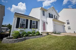 751 Fawn Ct, Streetsboro, OH 44241 - Photo 2