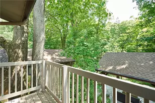 1756 Deepwood Dr, Akron, OH 44313 - Photo 24
