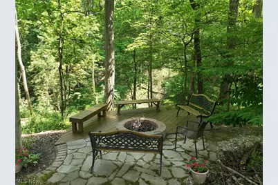 1756 Deepwood Drive, Akron, OH 44313 - Photo 42