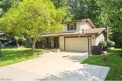 1756 Deepwood Drive, Akron, OH 44313 - Photo 46