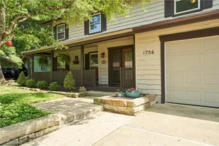 1756 Deepwood Dr, Akron, OH 44313 - Photo 38