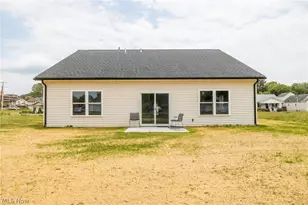 589 S 12th St, Coshocton, OH 43812 - Photo 28