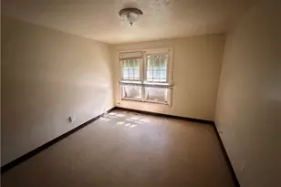 9321 Manor Ave, Loveland, OH 44104 - Photo 20