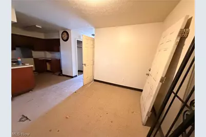 9321 Manor Avenue, Loveland, OH 44104 - Photo 6
