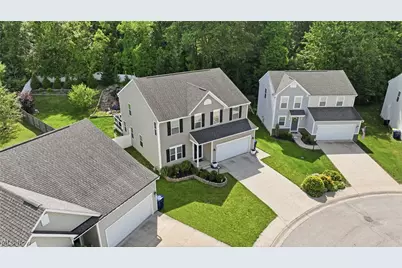 132 Westwood Circle, Tallmadge, OH 44278 - Photo 2