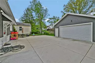732 Falls Ave, Cuyahoga Falls, OH 44221 - Photo 28