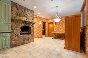 2421 Brentwood Rd NW, Canton, OH 44708 - Photo 20