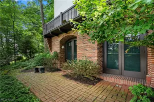 2421 Brentwood Rd NW, Canton, OH 44708 - Photo 4
