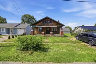 112 4th St, Frazeysburg, OH 43822 - Photo 1
