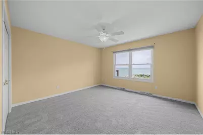 35 Sunset Cove Circle, Eastlake, OH 44095 - Photo 32