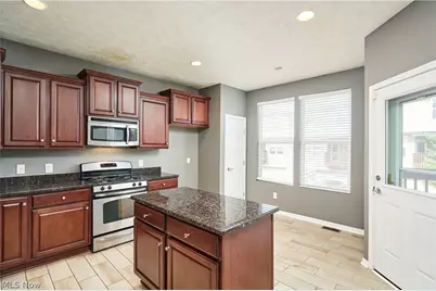 301 Kelsey Drive, Copley, OH 44321 - Photo 4