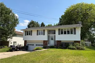 276 Kennedy Blvd, Northfield, OH 44067 - Photo 1