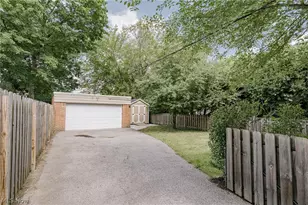 3710 Strandhill Rd, Huber Heights, OH 44122 - Photo 38