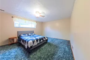 112 Berry Ln, Marietta, OH 45750 - Photo 14