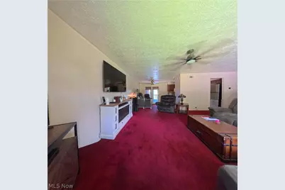 112 Berry Lane, Marietta, OH 45750 - Photo 6