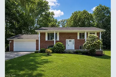 112 Berry Lane, Marietta, OH 45750 - Photo 1