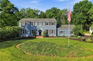 450 Eldridge Rd, Aurora, OH 44202 - Photo 2