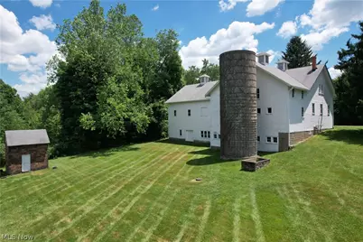 5559 McCormick Road, Ravenna, OH 44266 - Photo 4