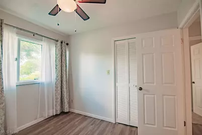 700 Victoria Avenue, Williamstown, WV 26187 - Photo 34