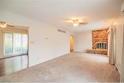 700 Victoria Avenue, Williamstown, WV 26187 - Photo 20