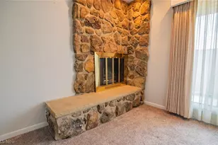 700 Victoria Ave, Williamstown, WV 26187 - Photo 22