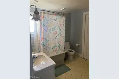 635 Wertz Avenue SW, Canton, OH 44710 - Photo 6