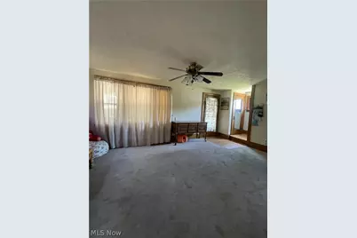 635 Wertz Avenue SW, Canton, OH 44710 - Photo 2