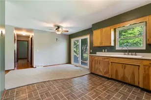 7505 Ivydale Ave NW, North Canton, OH 44720 - Photo 16
