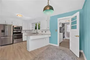 5547 West Blvd NW, Canton, OH 44718 - Photo 6