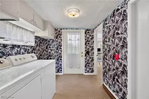5547 West Blvd NW, Canton, OH 44718 - Photo 12