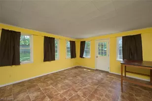 475 Brookpark Dr, Canfield, OH 44406 - Photo 8