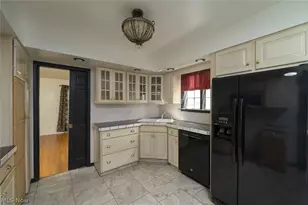 475 Brookpark Dr, Canfield, OH 44406 - Photo 10