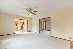 906 Southmoor Cir NE, Canton, OH 44721 - Photo 24
