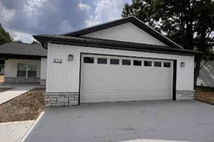 212 S Taylor, Holmesville, OH 44633 - Photo 2