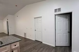 212 S Taylor, Holmesville, OH 44633 - Photo 10