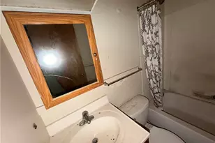 9342 Mt Auburn Ave, Loveland, OH 44104 - Photo 24